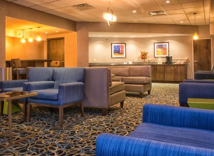Holiday Inn Niagara Falls State Park Entry
