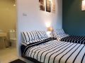 puchong-1-5pax-ioi-cozy-apartment-skypod