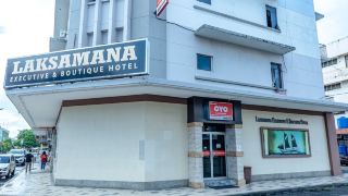 oyo-43960-laksamana-executive-and-boutique-hotel