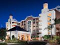 embassy-suites-by-hilton-lake-buena-vista-resort