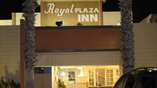 royal-plaza-inn-indio