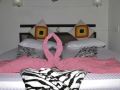 pine-village-home-stay