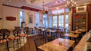 the-kendall-hotel-at-the-engine-7-firehouse
