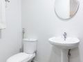 oyo-152-sangco-condotel