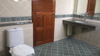 vish-coco-gallery-hotel