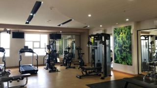 lucky-tower-residence-2br-top-floor-condo