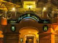majestic-hotel