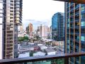 mrt-asko-swimming-apartment