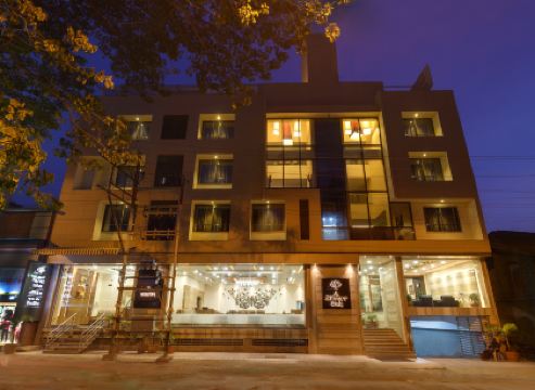 Hotel Silver Oak Near Ambabai Temple Kolhapur