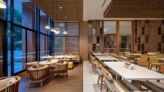 holiday-inn-express-phuket-patong-beach-central-an-ihg-hotel