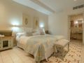 apartasuites-alberca-deluxe