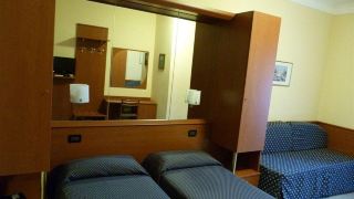 hotel-aurora