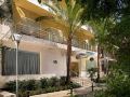 holiday-suites