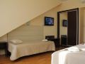 hotel-trevi