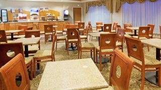 holiday-inn-express-hotel-and-suites-brattleboro-an-ihg-hotel