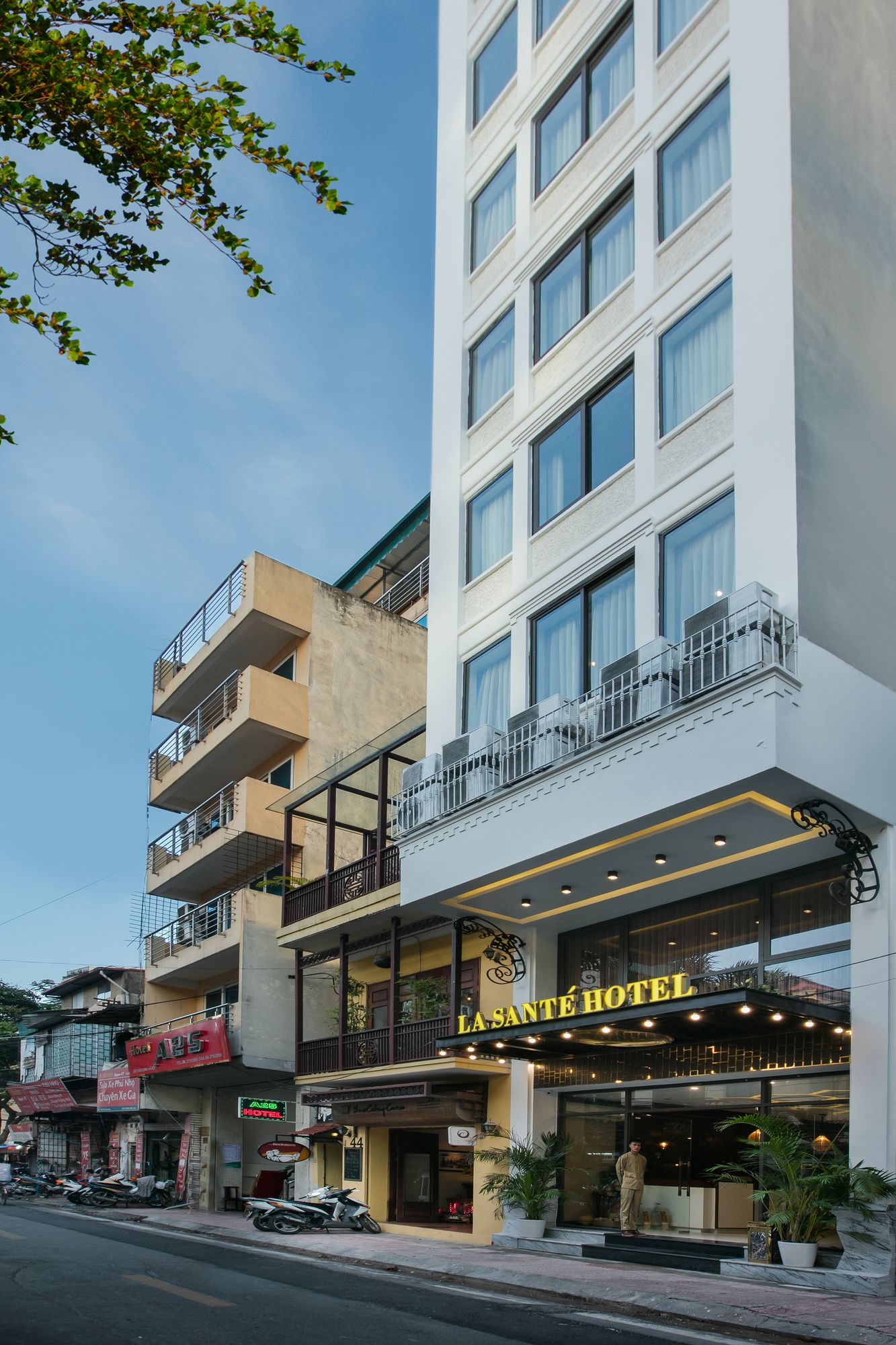 hotel overview picture