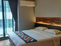 at-one-inn-hualampong