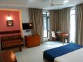 divine-inn-hotel