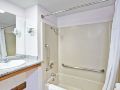 days-inn-and-suites-by-wyndham-fullerton