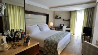 ramada-plaza-by-wyndham-antalya