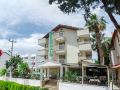 green-palm-hotel