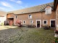 nice-apartments-in-a-monumental-square-farm