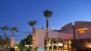 hampton-inn-las-vegas-summerlin