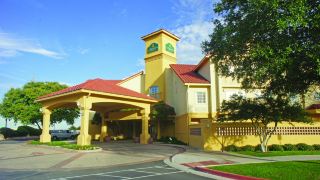 la-quinta-inn-and-suites-by-wyndham-austin-near-the-domain