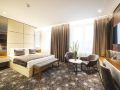 sky-hotel