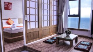gold-ocean-apartment