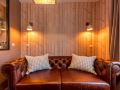 be-you-luxury-apart-hotel-la-so-nude