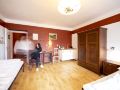 sir-toby-s-hostel