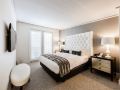 the-mosaic-hotel-beverly-hills