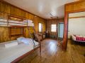 ratu-kini-backpackers-and-dive-resort