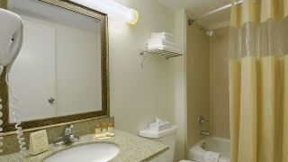 days-inn-by-wyndham-silver-spring