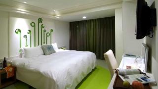 honeydew-hotel