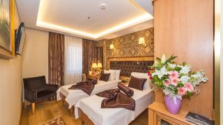 aprilis-gold-hotel