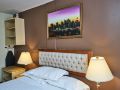flushing-hotel