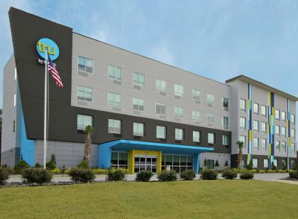 Tru by Hilton Mobile I-65 Government Blvd