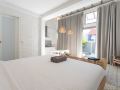 white-studio-villa