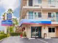 howard-johnson-by-wyndham-san-diego-hotel-circle