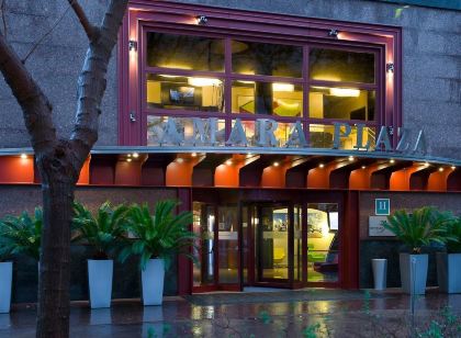 Hotel Silken Amara Plaza