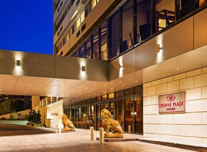 Crowne Plaza Knoxville Downtown University