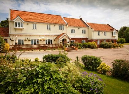 Wayford Bridge Inn Hotel