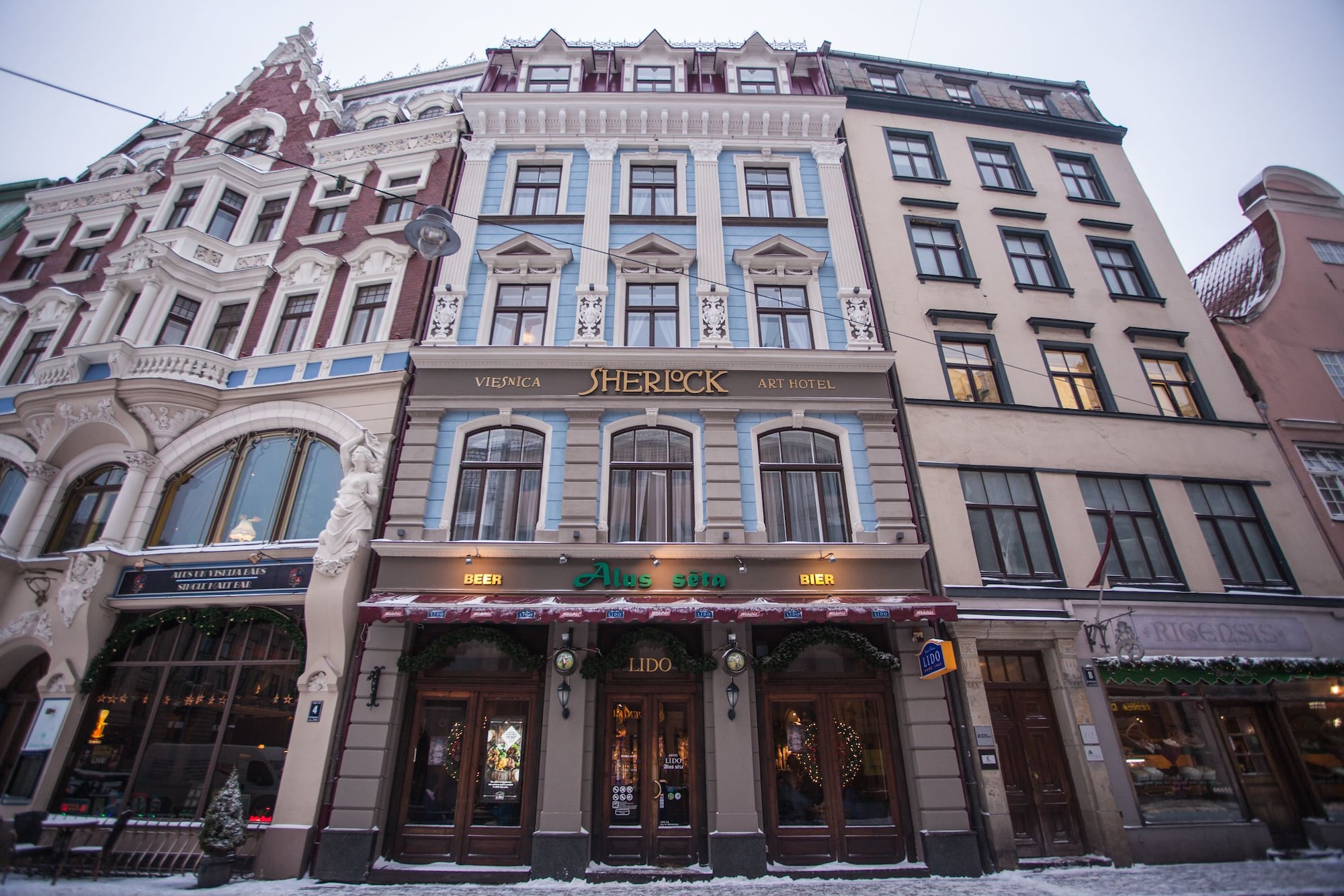 hotel overview picture