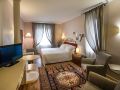 hotel-regina-adelaide