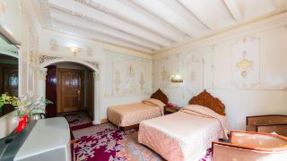 seman-hotel