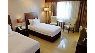 mandarin-plaza-hotel