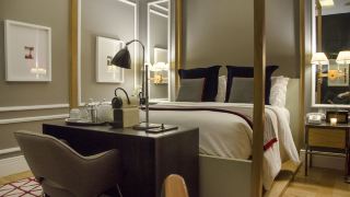 browns-central-hotel