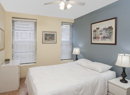 Chicago Parthenon Hostel